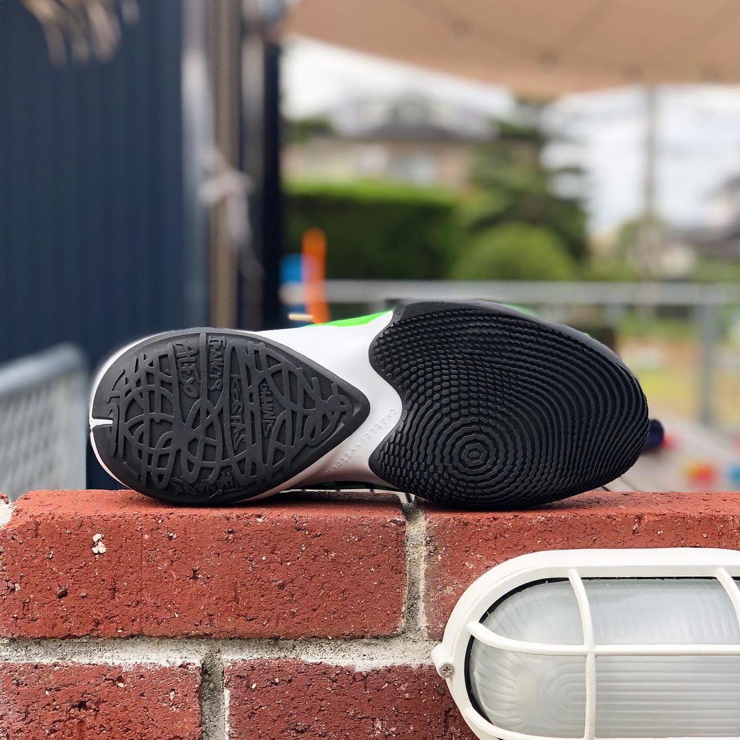 ZOOM FREAK 2 'NAIJA' ズーム フリーク 2 ヤニス アデトクンボ 【MEN'S