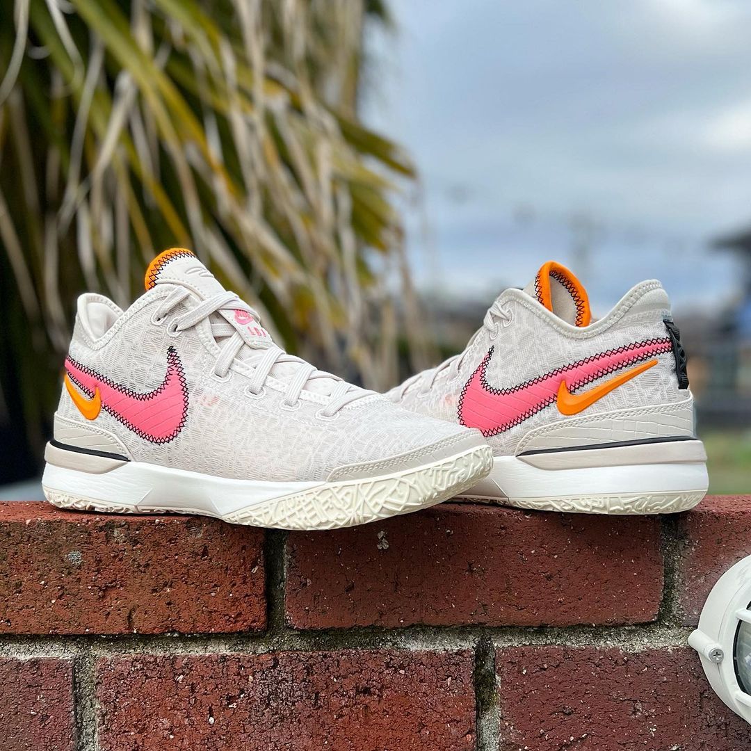 NIKE ZOOM LEBRON NXXT GEN 'LIGHT OREWOOD BROWN' ナイキ ズーム