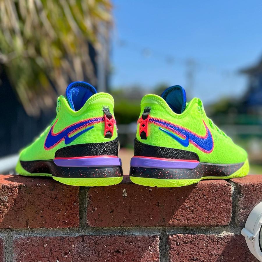 NIKE ZOOM LEBRON NXXT GEN 'GHOST GREEN' ナイキ ズーム レブロン