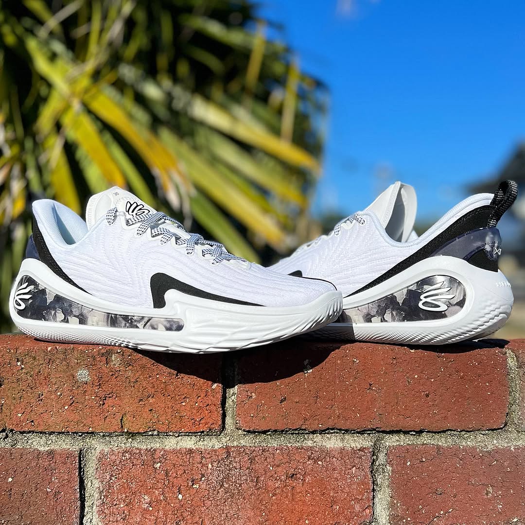 UNDER ARMOUR CURRY 12 'SHOOTING STAR' アンダーアーマー カリー 12