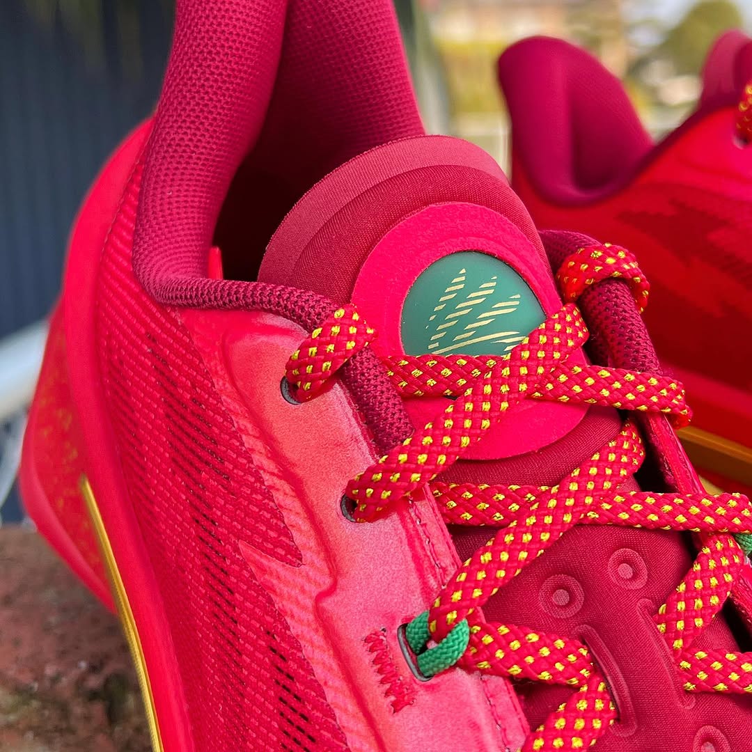 UNDER ARMOUR CURRY SERIES 7 'CHRISTMAS' アンダーアーマー カリー