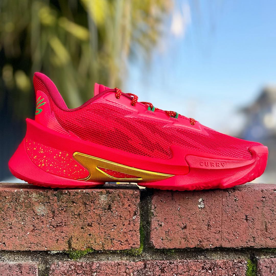 UNDER ARMOUR CURRY SERIES 7 'CHRISTMAS' アンダーアーマー カリー