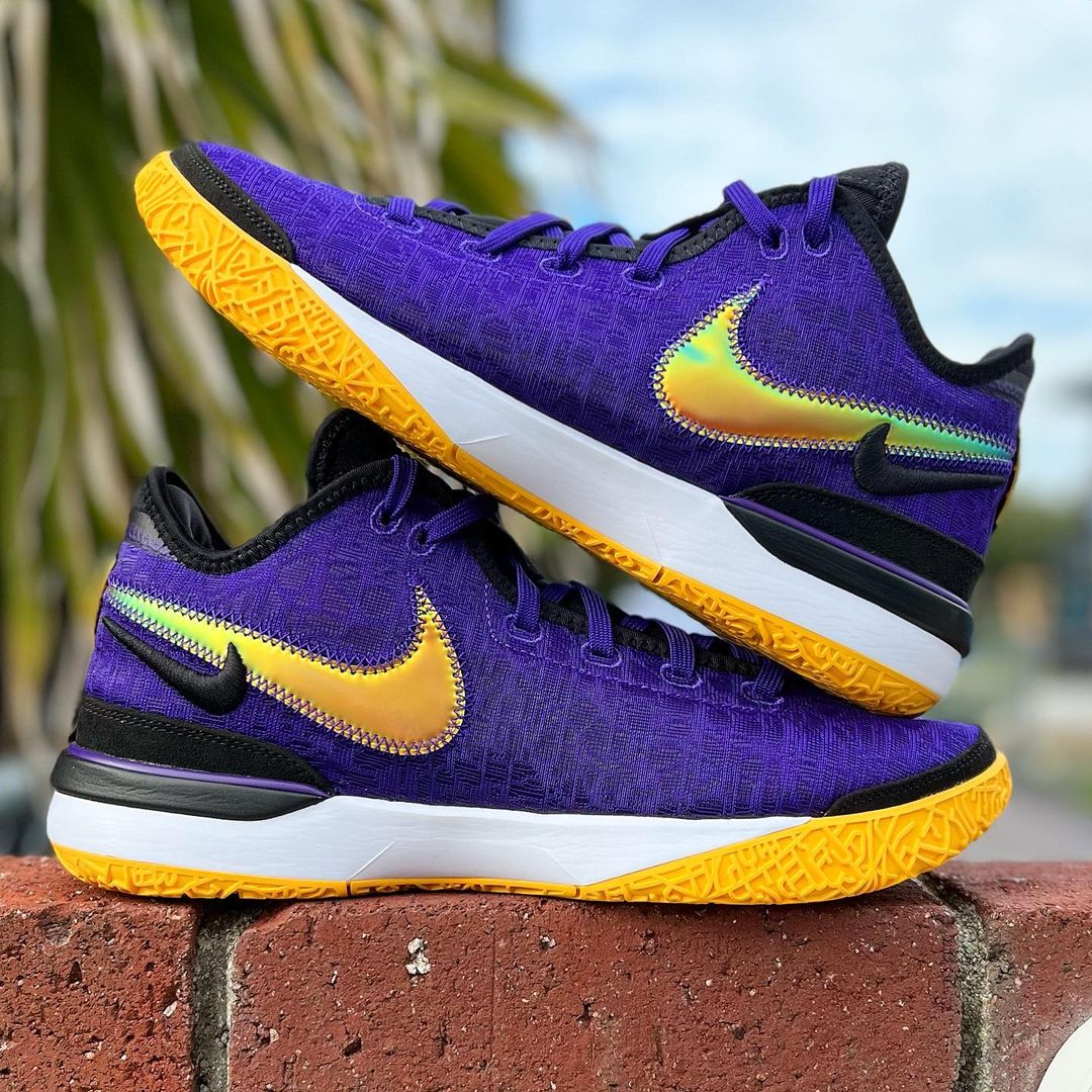 NIKE ZOOM LEBRON NXXT GEN LAKERS ナイキ ズーム レブロン ネクスト