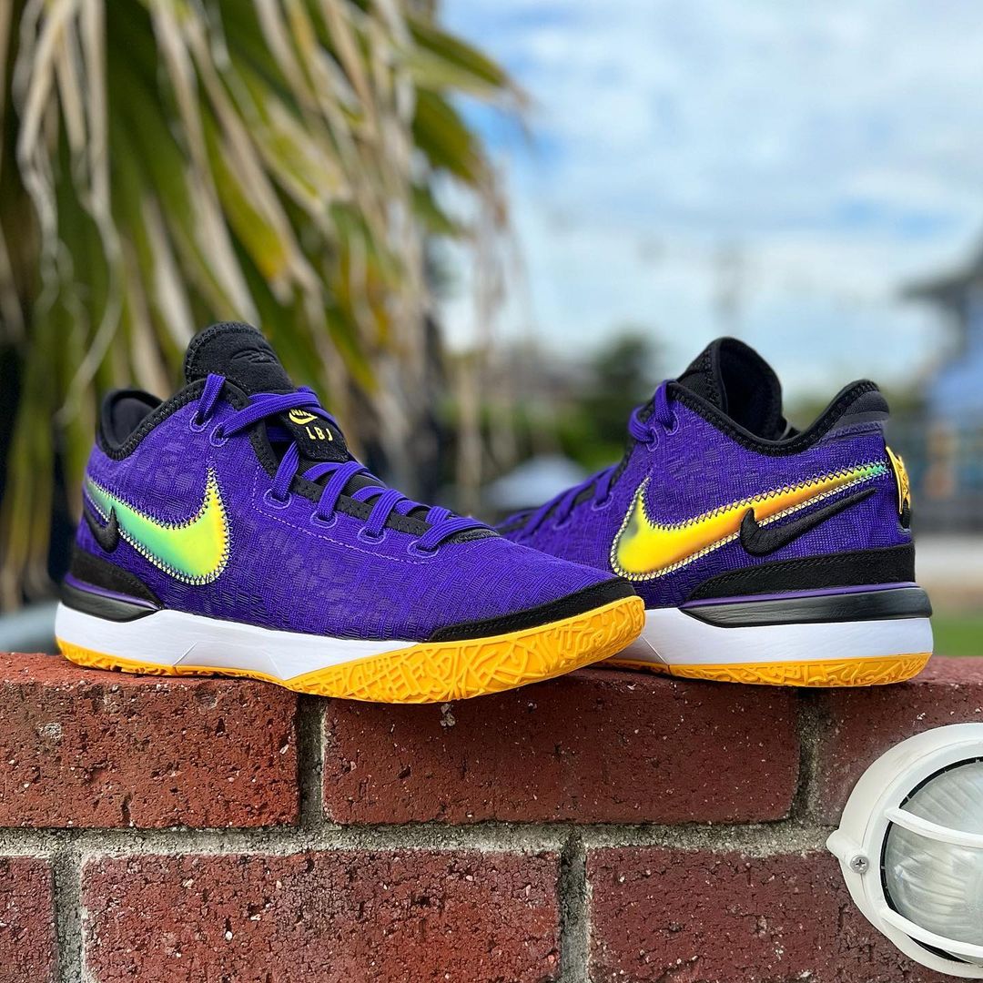 NIKE ZOOM LEBRON NXXT GEN LAKERS ナイキ ズーム レブロン ネクスト