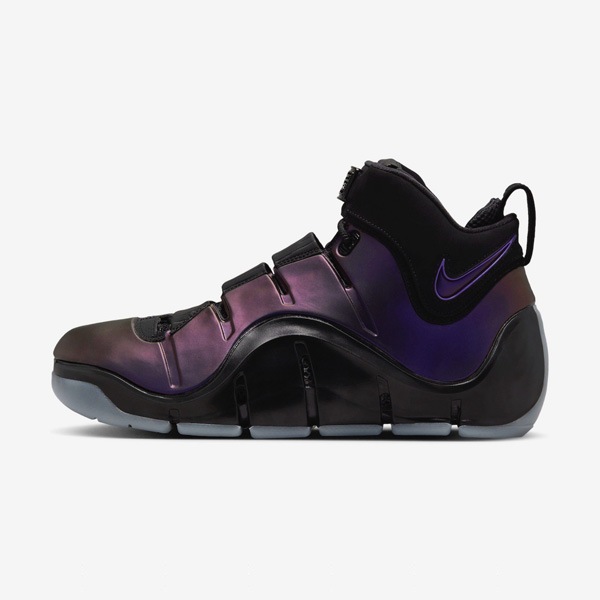 NIKE LEBRON 4 RETRO 