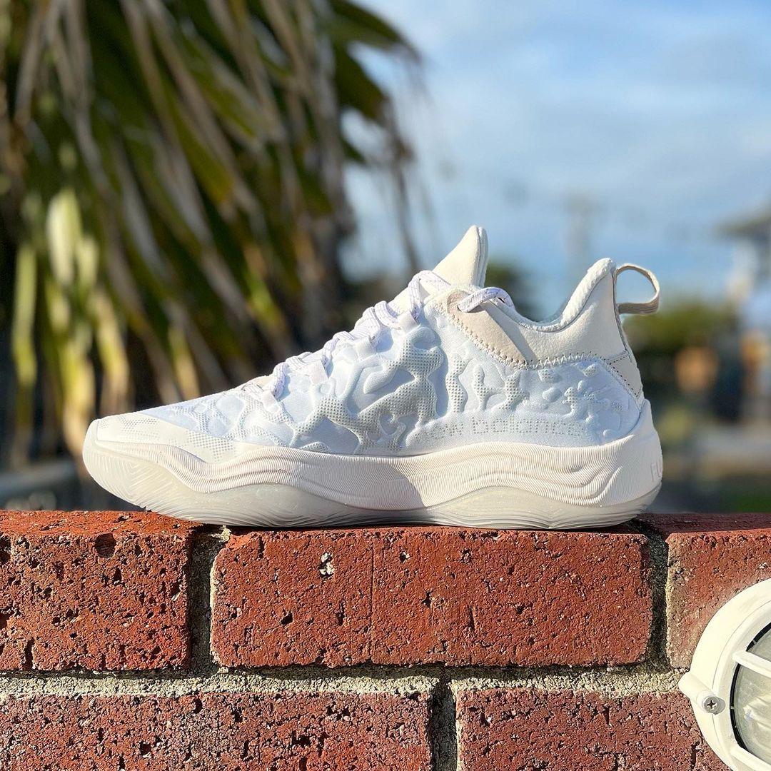 バスケットボールシューズ ホワイト迷彩 NEW BALANCE FUELCELL TWO WXY V3 ニューバランス バッシュ 【MEN'S