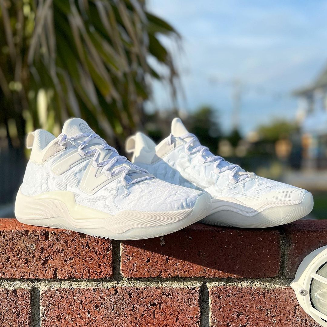 NEW BALANCE FUELCELL TWO WXY V3 ニューバランス バッシュ