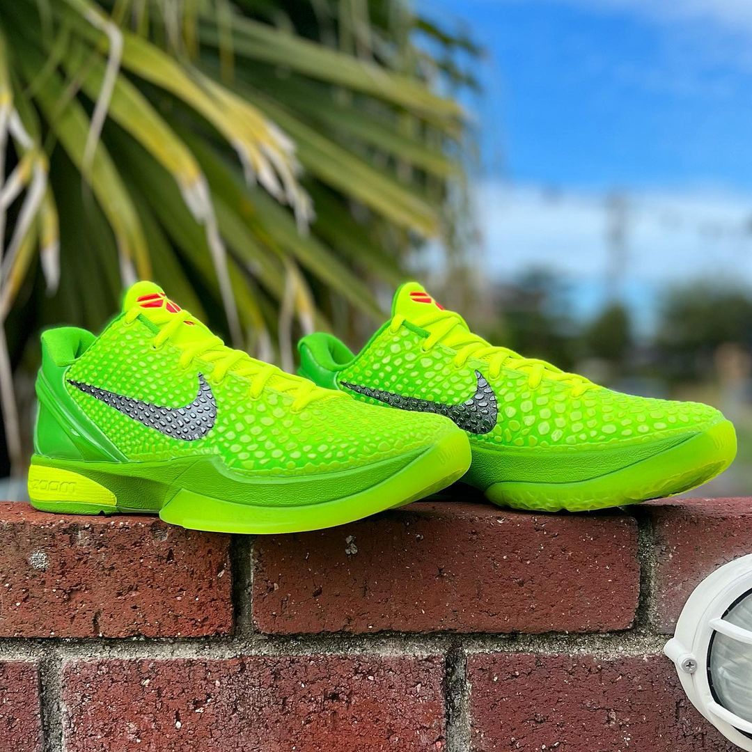 NIKE KOBE 6 PROTRO 'GRINCH' ナイキ コービー 6 プロトロ グリンチ