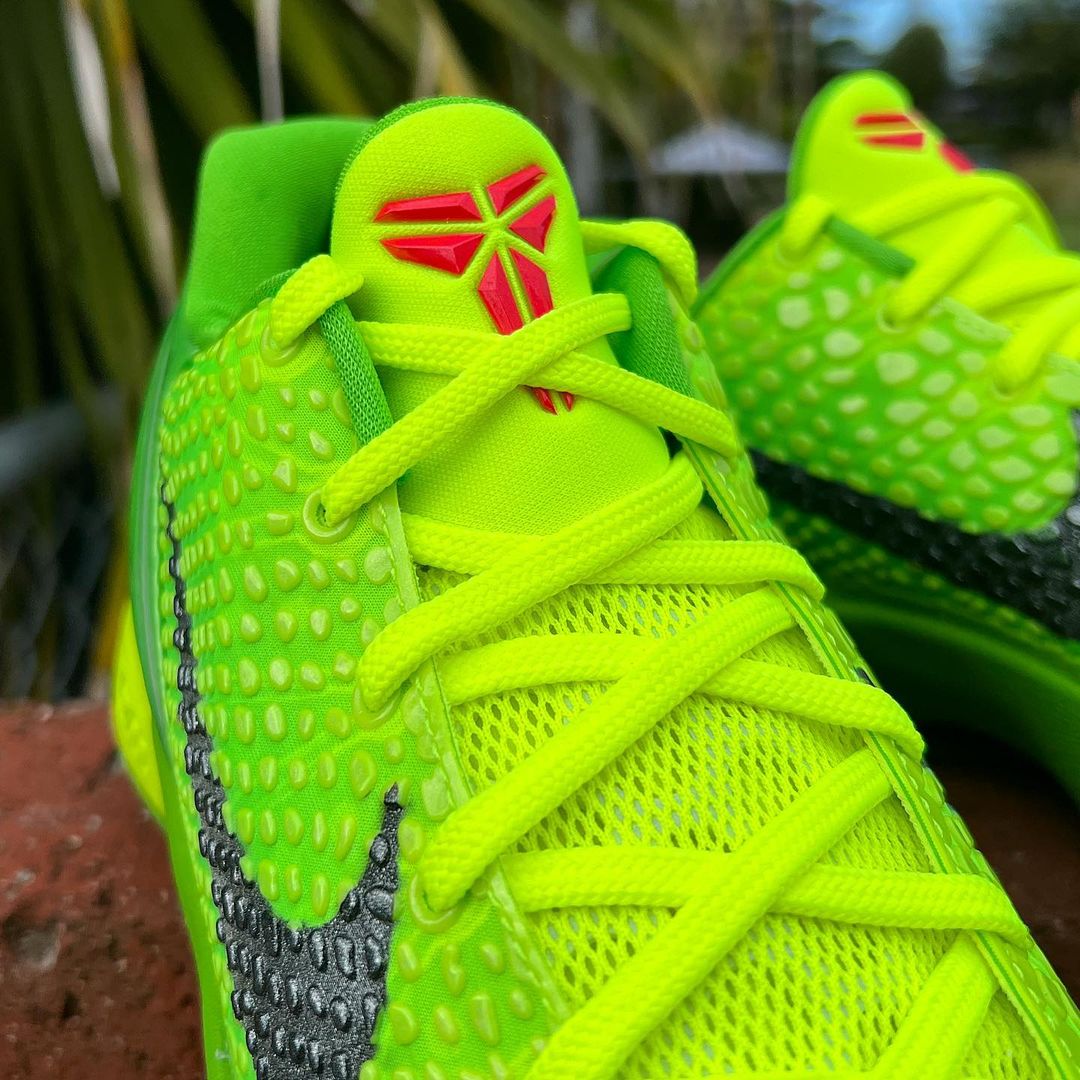 NIKE KOBE 6 PROTRO 'GRINCH' ナイキ コービー 6 プロトロ