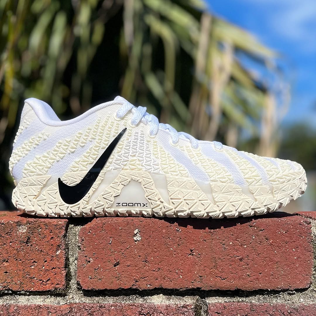NIKE JA 3 EP 'COCONUT MILK' ナイキ ジャ 3 ジャ モラント 【MEN'S