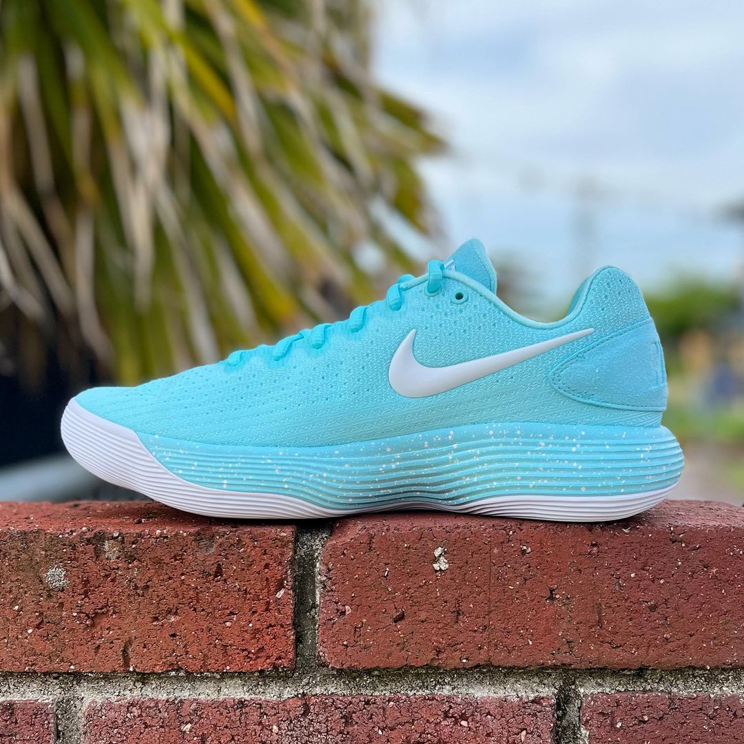 新品同様 NIKE HYPERDUNK 2017 LOW EP ハイパーダンク 楽天市場】NIKE HYPERDUNK 2017 LOW EPナイキ ハイパーダンク