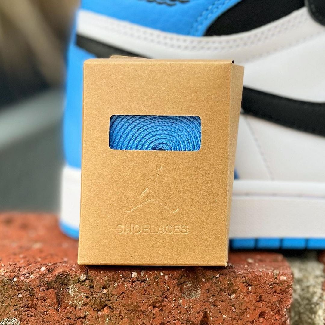 AIR JORDAN 1 RETRO HIGH OG UNIVERSITY BLUE ナイキ エア ジョーダン