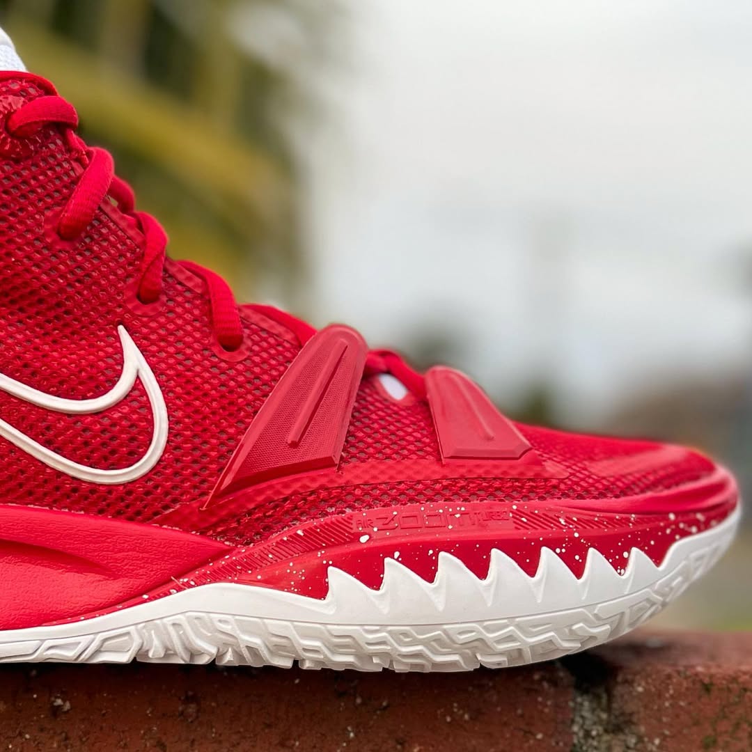 NIKE、カイリー7 EP、25.5センチ NIKE◇KYRIE 7 EP_カイリー EP/25cm/BLK : セカンドストリート