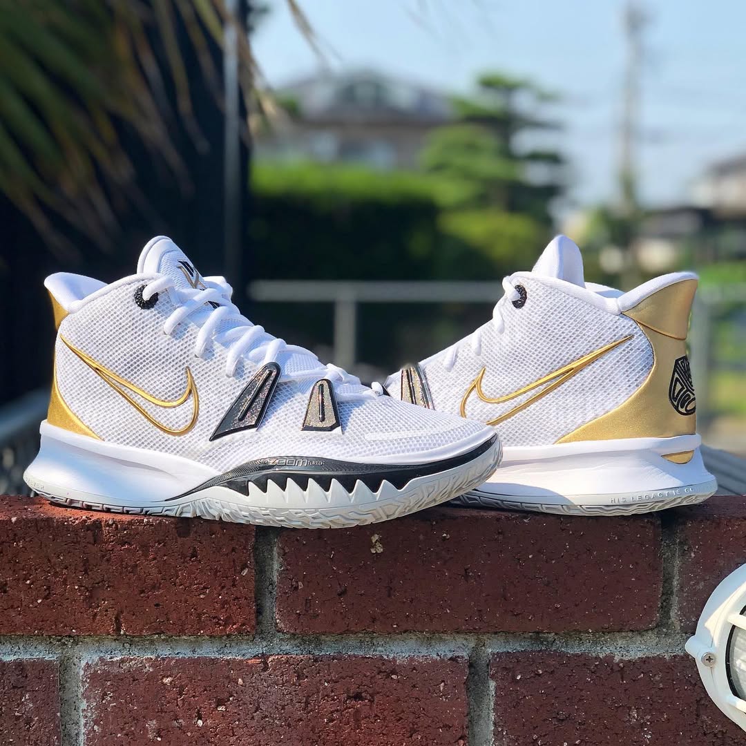 NIKE KYRIE 7 EP 'CHAMPION RINGS' ナイキ カイリー 7 ホワイト