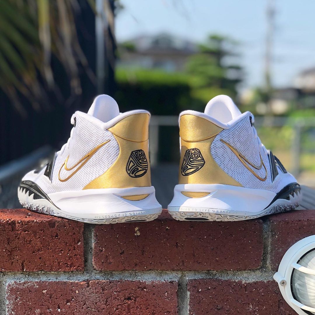 NIKE カイリー7 Nike Kyrie 7 EP ナイキ カイリー7 White/Metallic Gold-Black