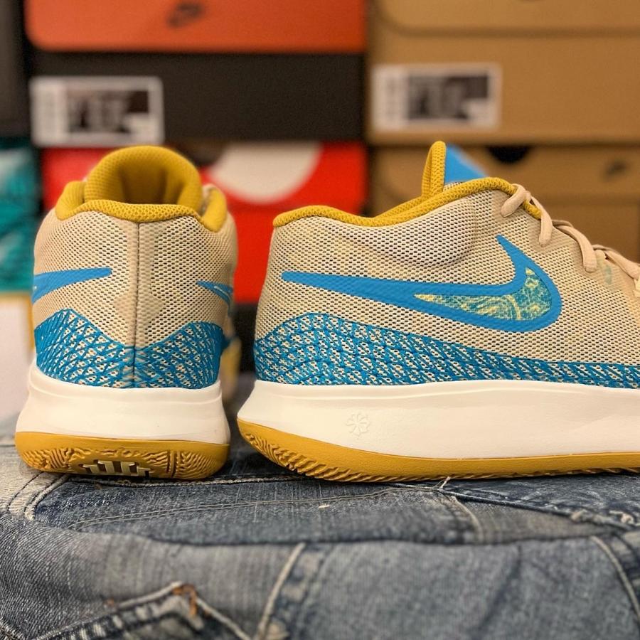 NIKE KYRIE FLYTRAP VI ナイキ カイリー フライトラップ 6
