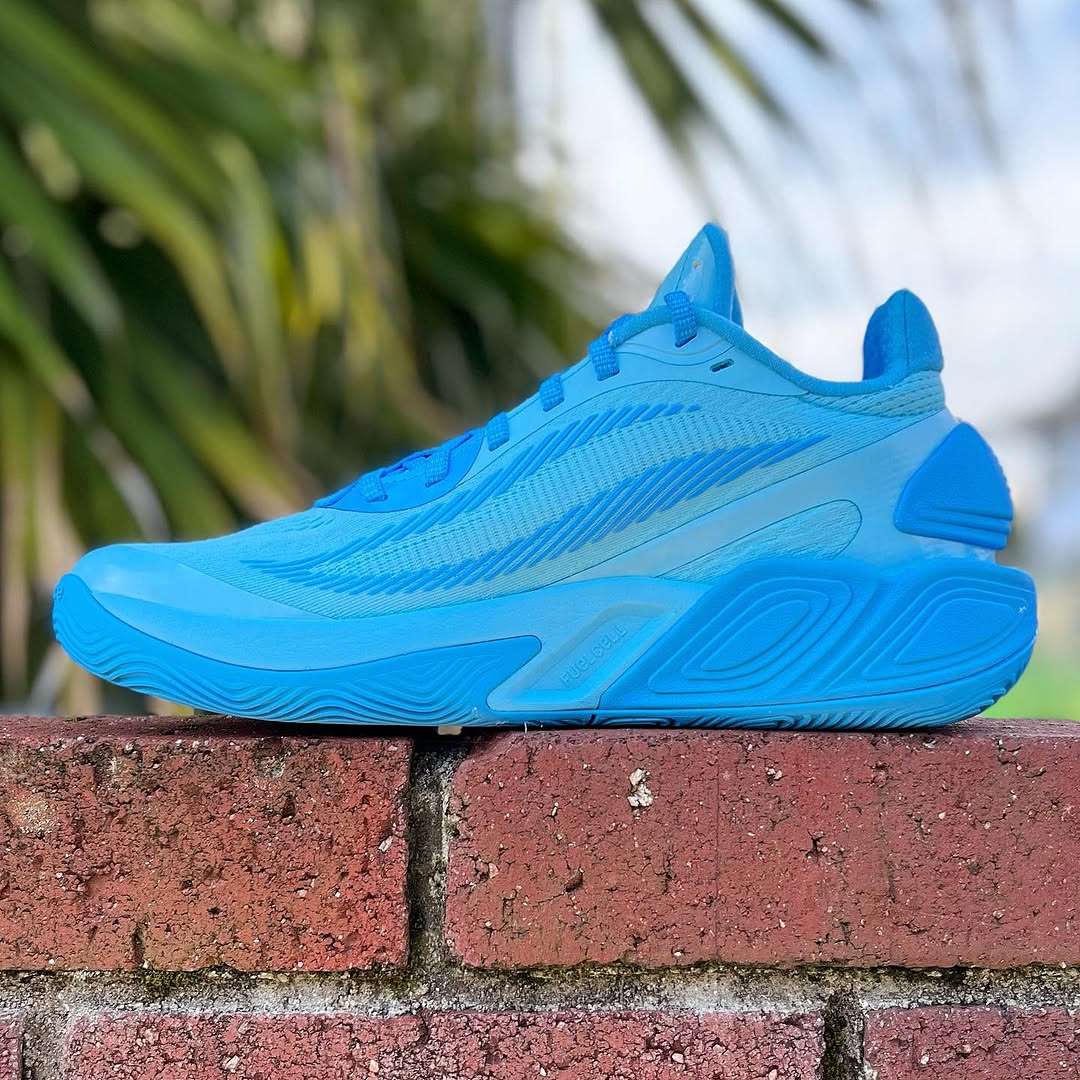 New Balance HES 20 ライトブルー バスケットシューズ 楽天市場】【30%OFF】New Balance FuelCell HESI LOW v2 GB2