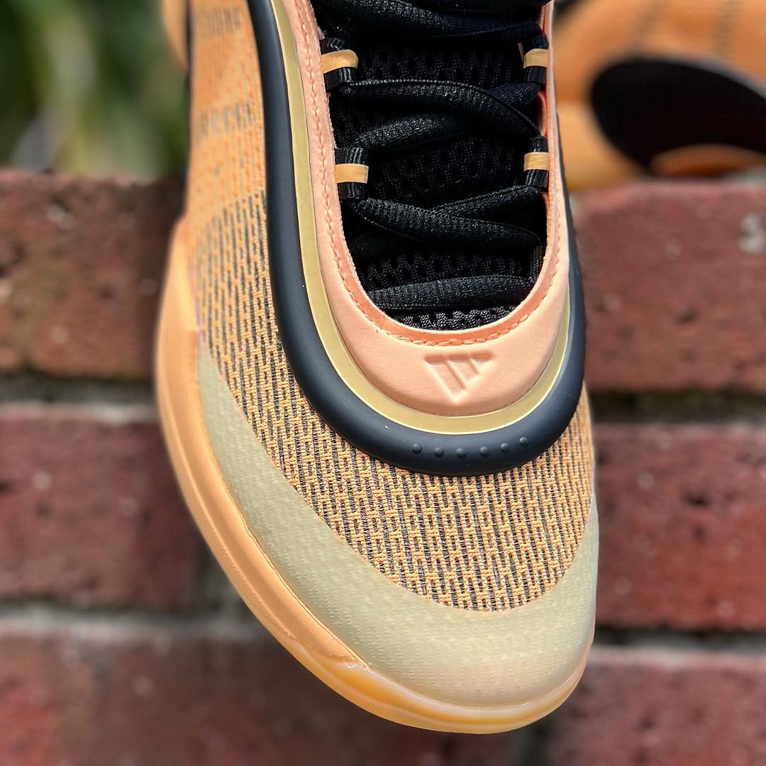 ADIDAS D.O.N. ISSUE 6 アディダス ドノヴァン ミッチェル 6 【MEN'S