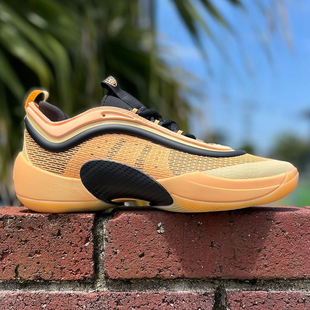 ADIDAS D.O.N. ISSUE 6 アディダス ドノヴァン ミッチェル 6 【MEN'S