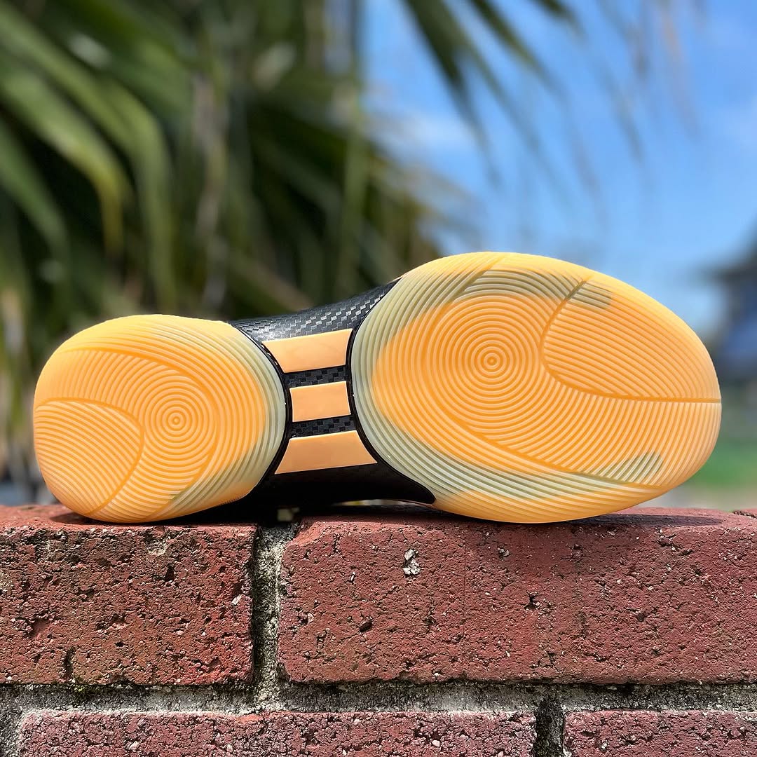 ADIDAS D.O.N. ISSUE 6 アディダス ドノヴァン ミッチェル 6 【MEN'S