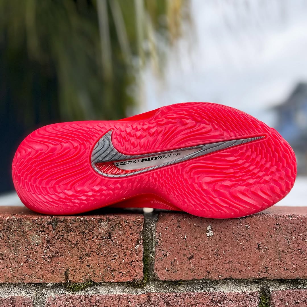 NIKE AIR ZOOM G.T. CUT 4 EP ナイキ エア ズーム GT カット 4 【MEN'S