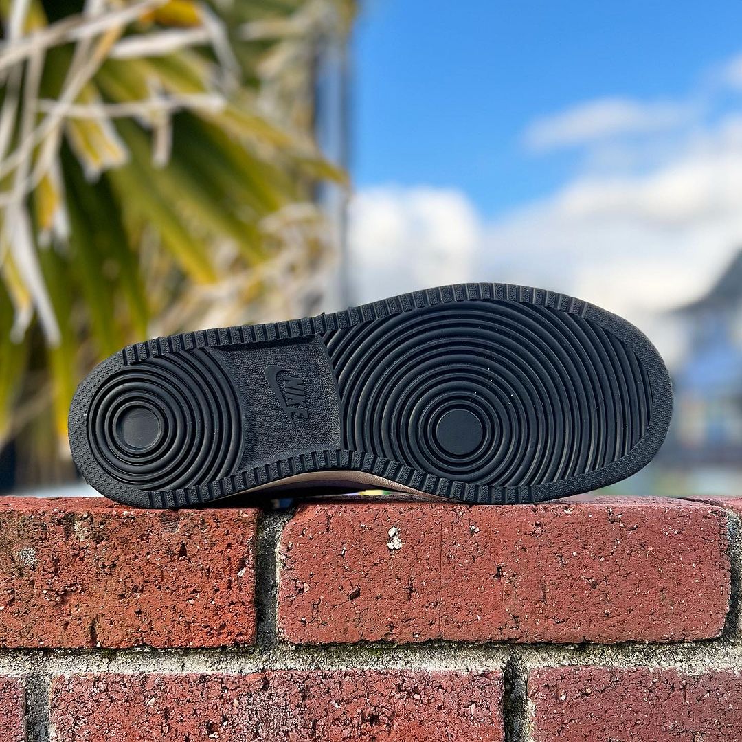 ゴット NIKE ☆ Cortez LTR SE 'Metallic Cool Grey' (Nike/スニーカー