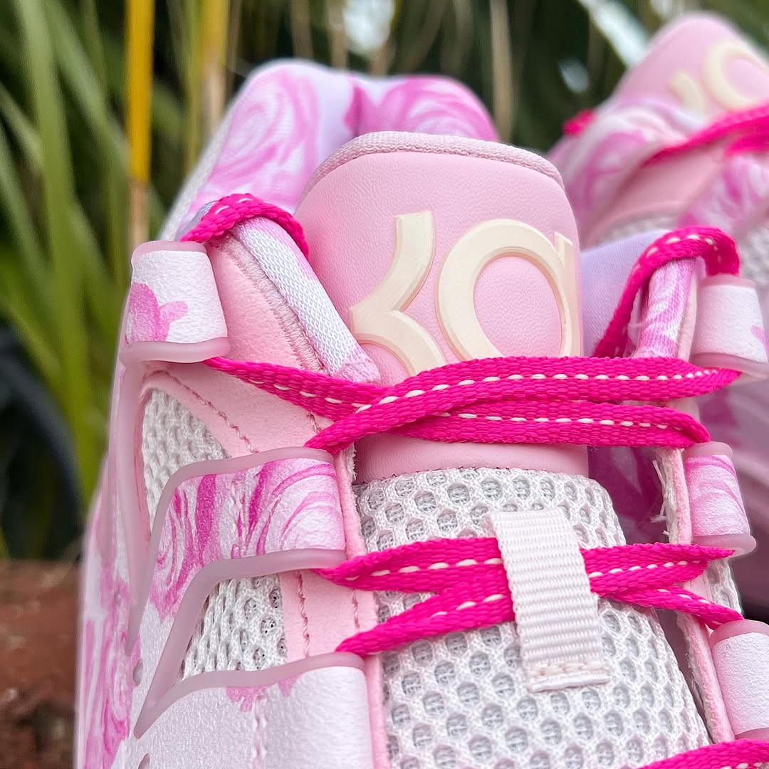 バッシュ　kd10 超美品　値下げ交渉あり NIKE KD 18 EP 'AUNT PEARL' ナイキ ケーディ 18 ケビン デュラント