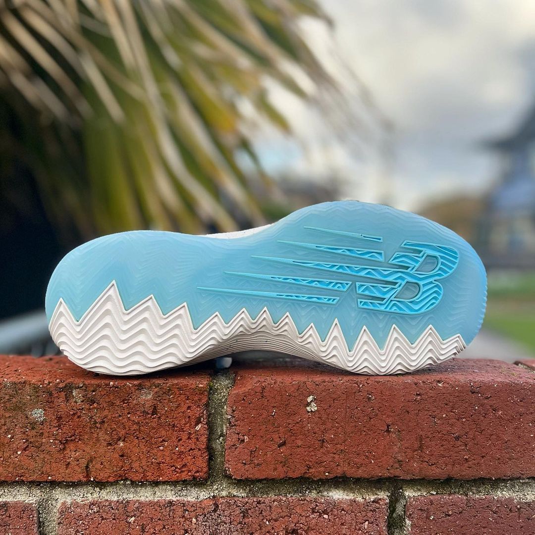 NEW BALANCE FUELCELL HESI LOW S1 ニューバランス バッシュ