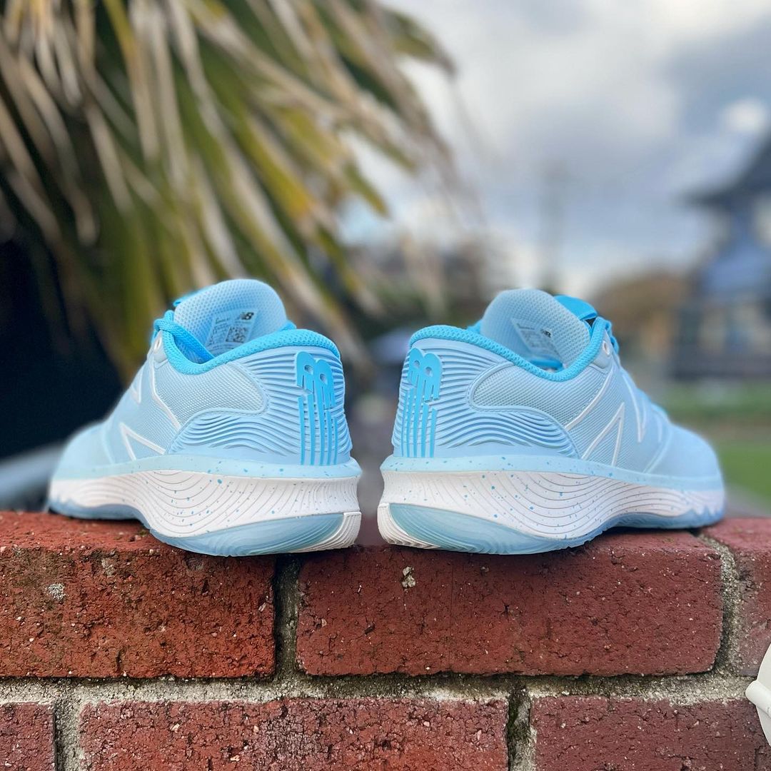 New Balance HES 20 ライトブルー バスケットシューズ New Balance HES 20 ライトブルー バスケットシューズ