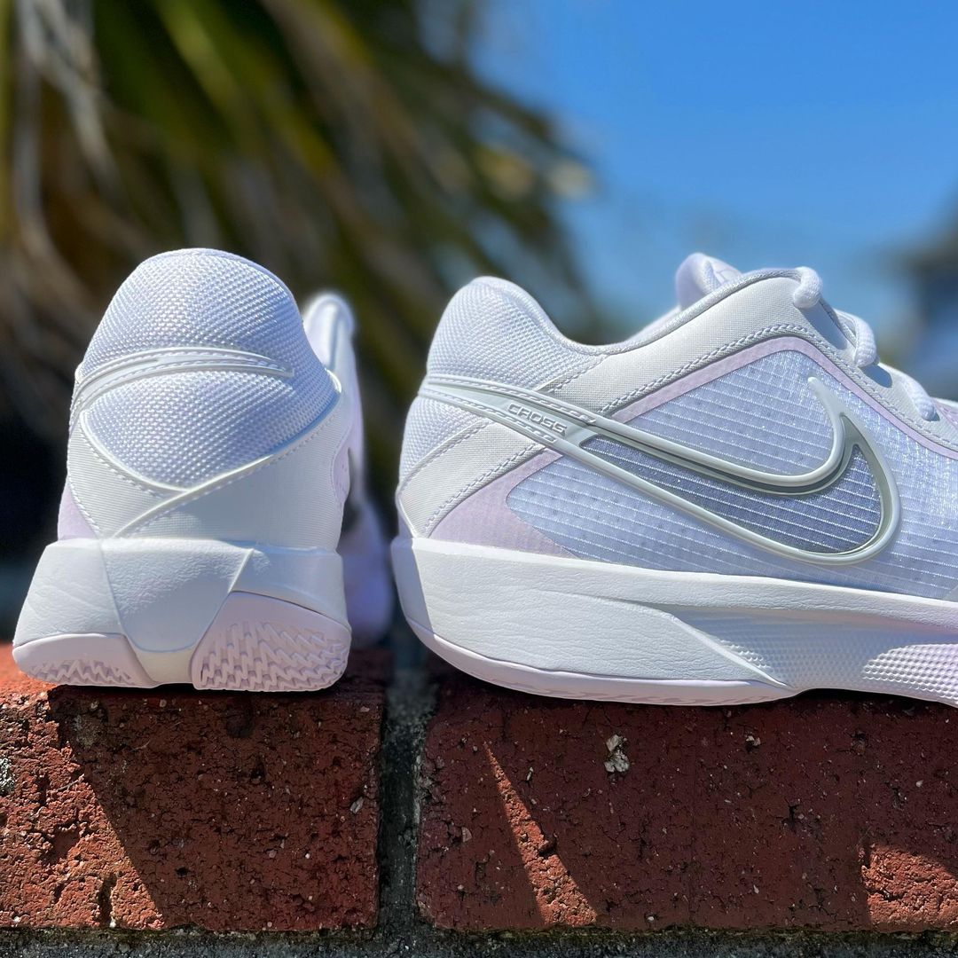 NIKE AIR ZOOM G.T. CUT CROSS 'BARELY GRAPE' ナイキ エア