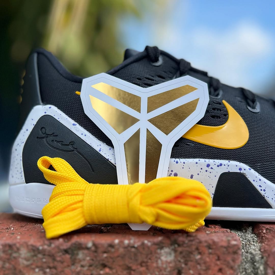 NIKE KOBE 9 EM LOW PROTRO 'LAKERS AWAY' ナイキ コービー 9 プロトロ