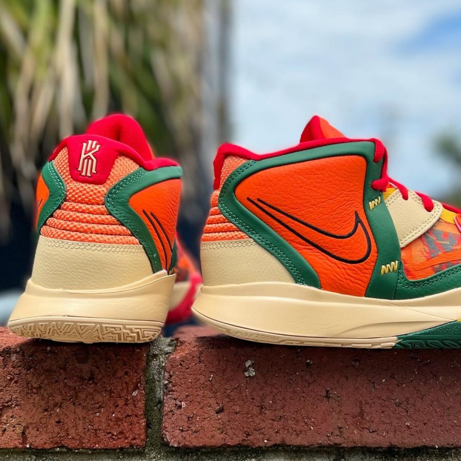 Kyrie 8 バスケットボールシューズ ベージュ/レッド バスケットボール,バスケットボールシューズ・バッシュ,ナイキ