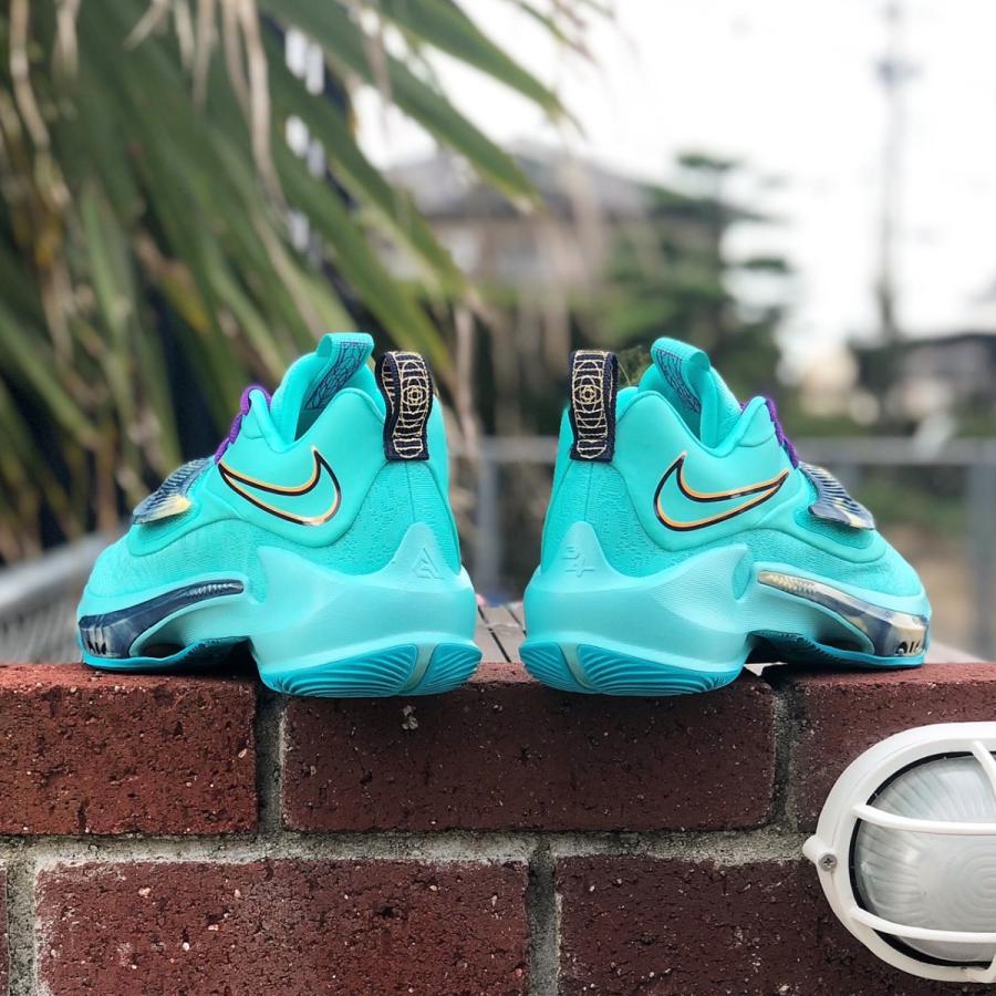 NIKE ZOOM FREAK 3 EP 'AQUA' ナイキ ズーム フリーク 3 ヤニス