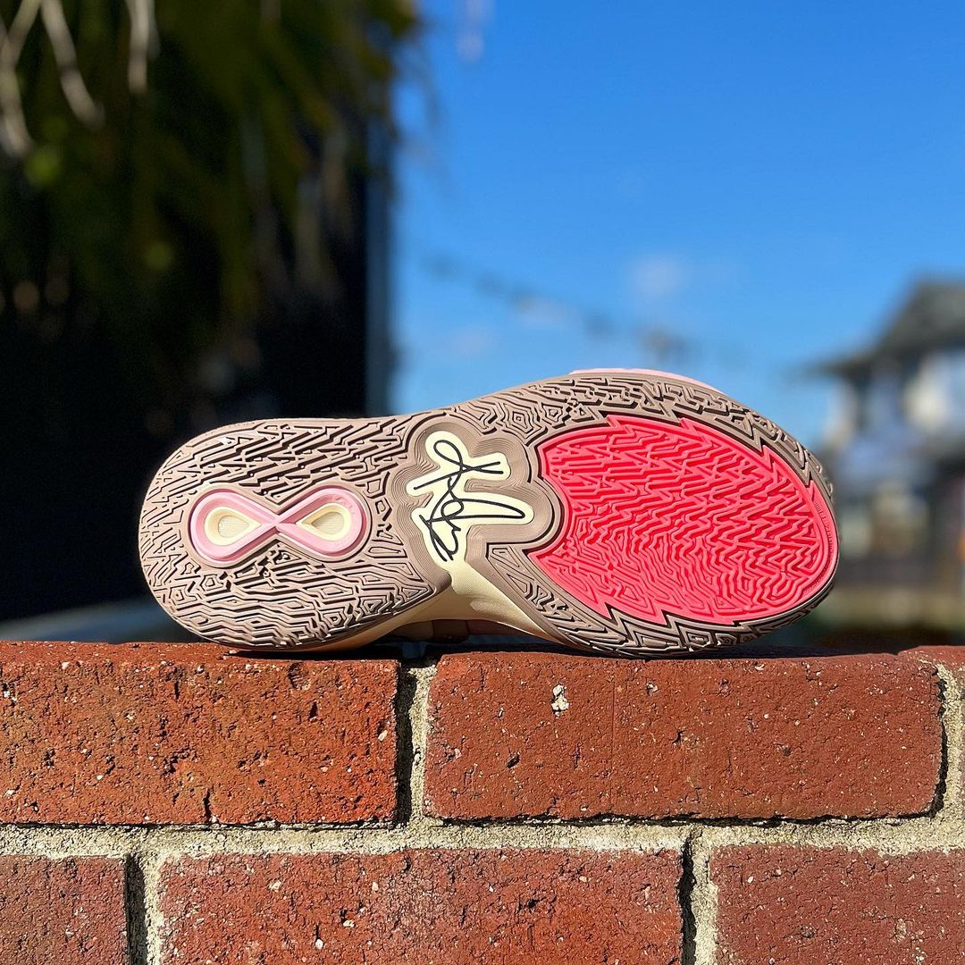 NIKE KYRIE INFINITY 'LEOPARD CAMO' ナイキ カイリー インフィニティ