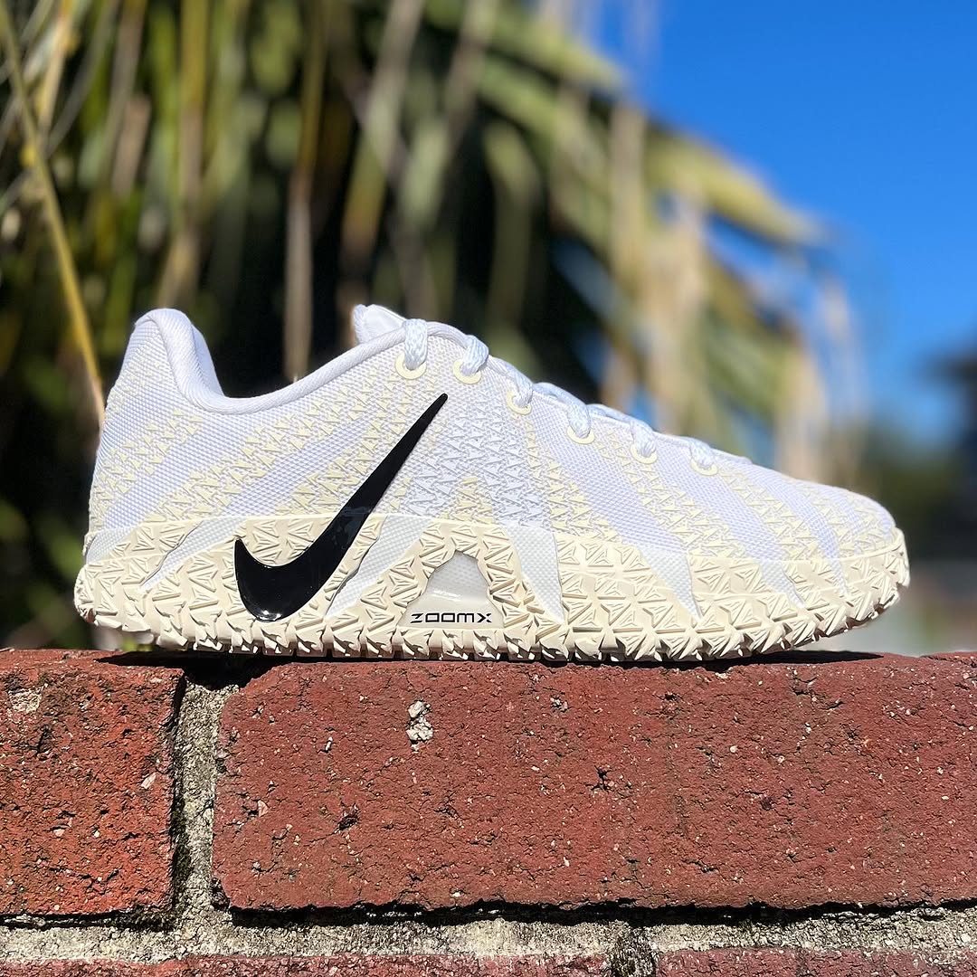 NIKE JA 3 GS 'COCONUT MILK' ナイキ ジャ 3 ジャ モラント 【BOY'S