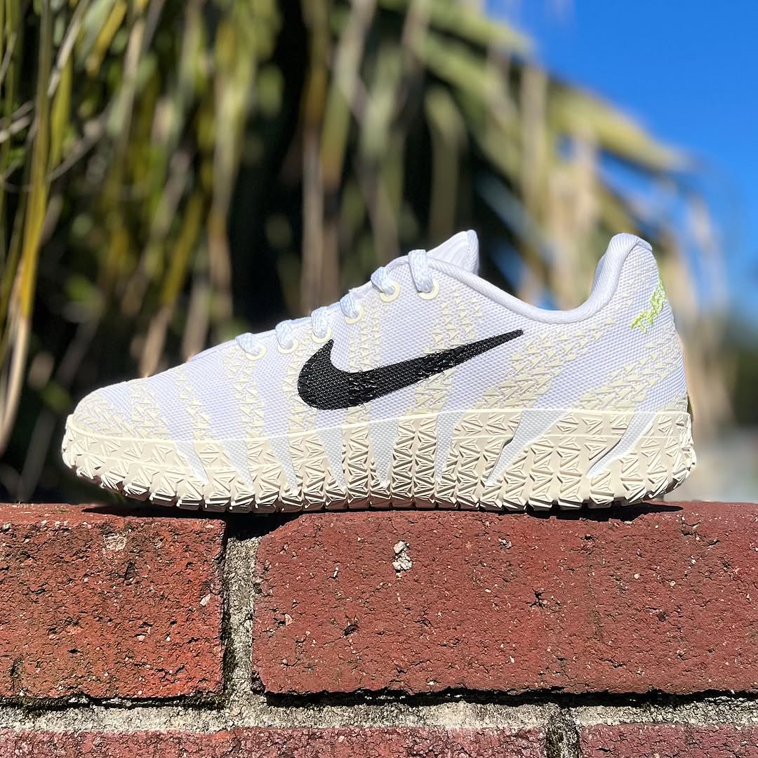 NIKE JA 3 GS 'COCONUT MILK' ナイキ ジャ 3 ジャ モラント 【BOY'S