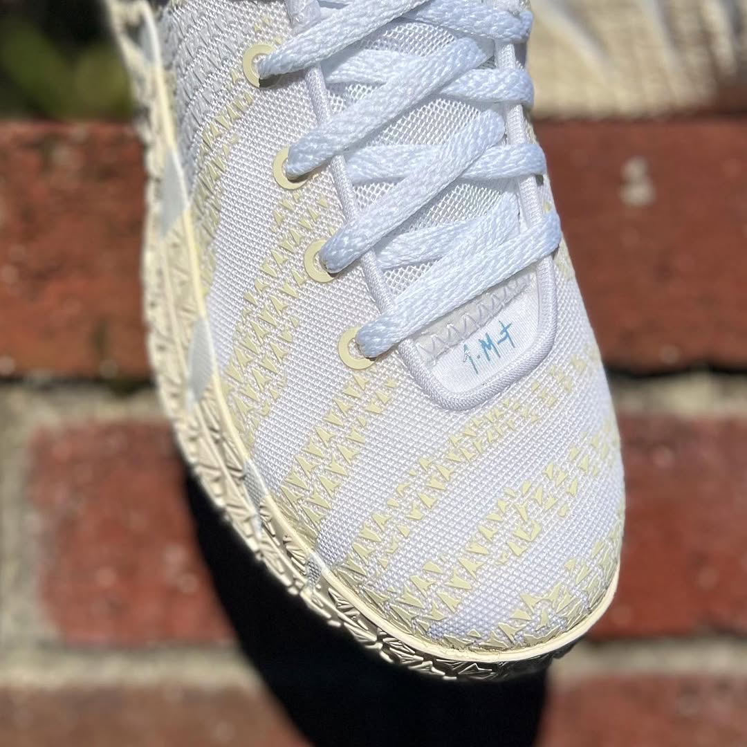 NIKE JA 3 GS 'COCONUT MILK' ナイキ ジャ 3 ジャ モラント 【BOY'S