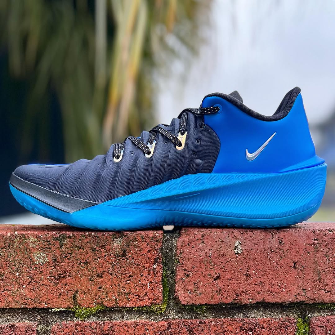 NIKE AIR ZOOM G.T. CUT 4 EP ナイキ エア ズーム GT カット 4 【MEN'S