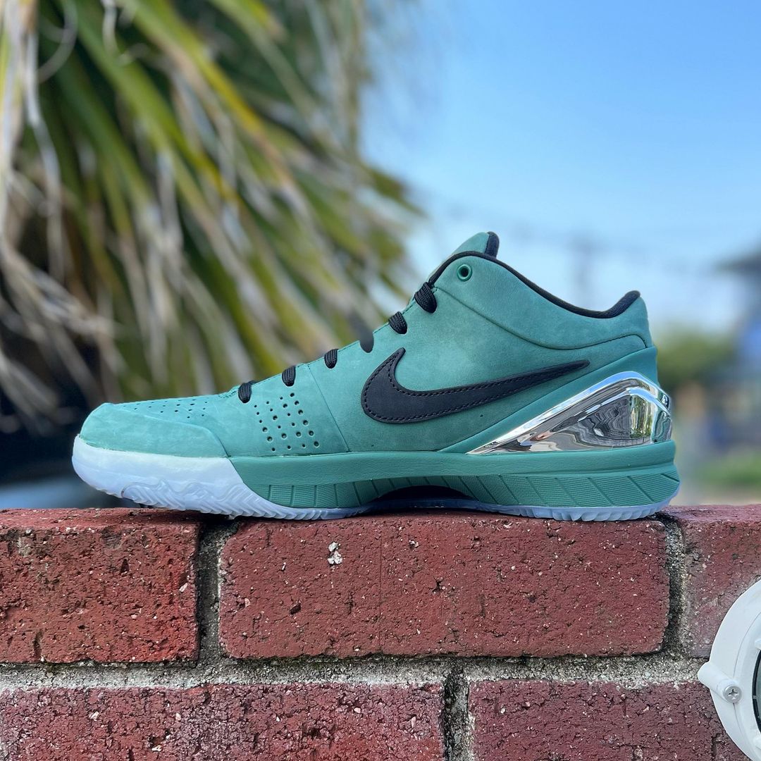NIKE KOBE 4 PROTRO 'GIRL DAD' ナイキ コービー 4 プロトロ 【MEN'S