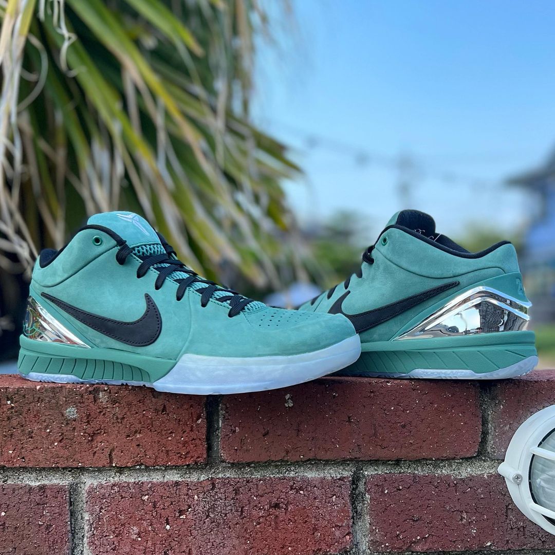 NIKE KOBE 4 PROTRO 'GIRL DAD' ナイキ コービー 4 プロトロ 【MEN'S