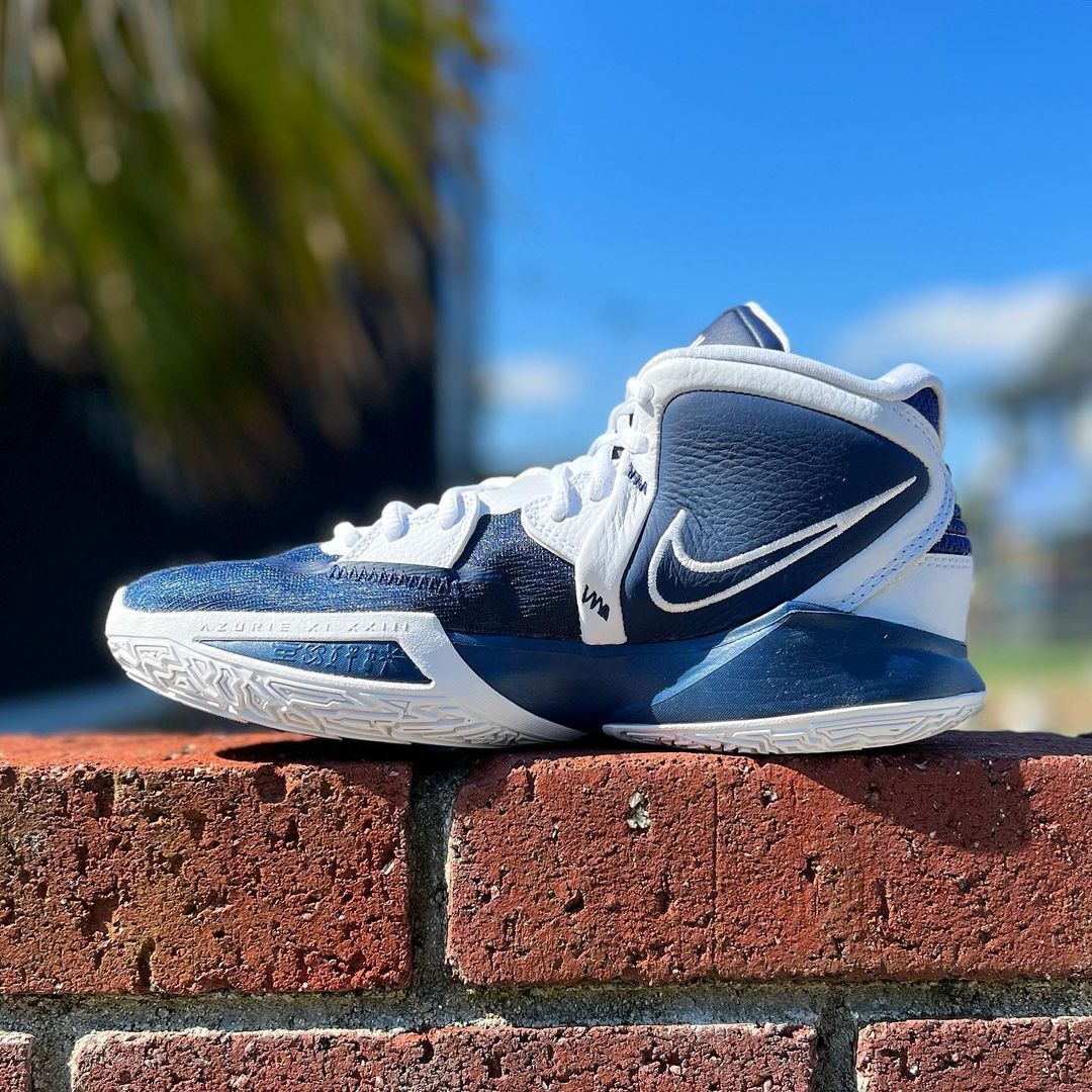 NIKE KYRIE INFINITY TB ナイキ カイリー 8 インフィニティ チーム
