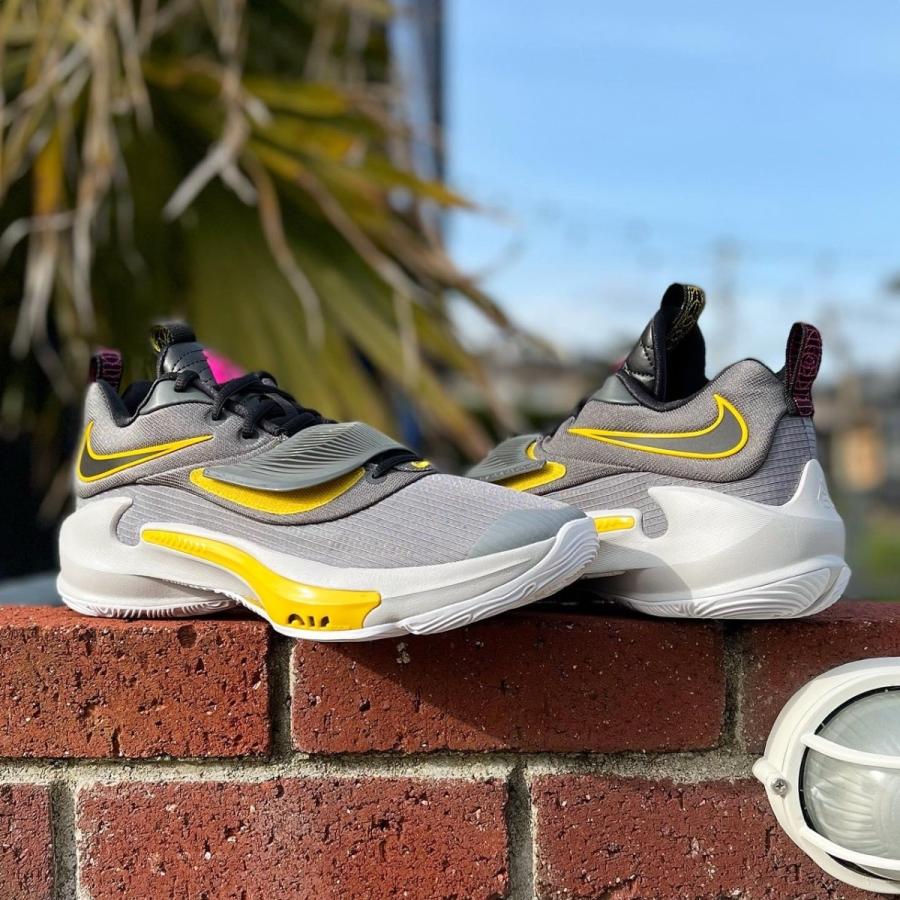 ズームフリーク3 NIKE ZOOM FREAK 3 'BATTERY' ナイキ ズーム フリーク 3 ヤニス