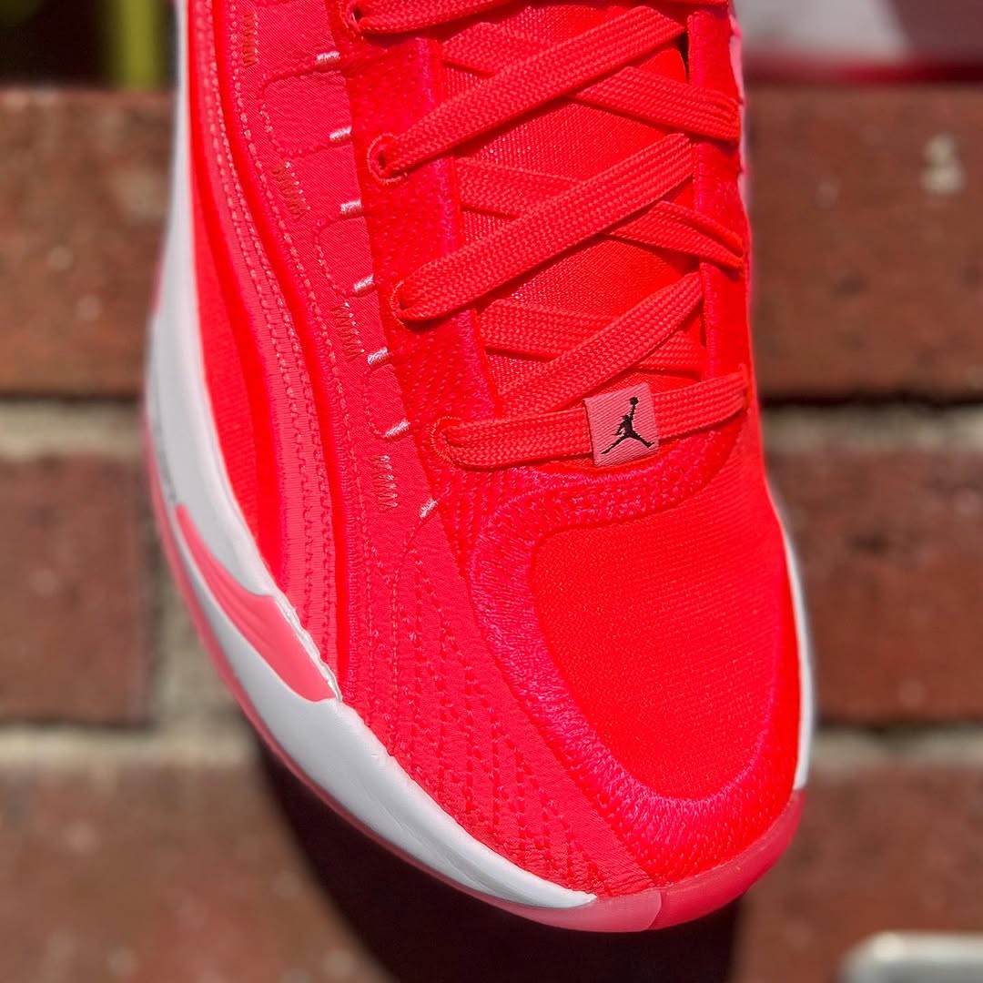 JORDAN LUKA 4 PF 'HCERKA' ナイキ ジョーダン ルカ 4 ドンチッチ