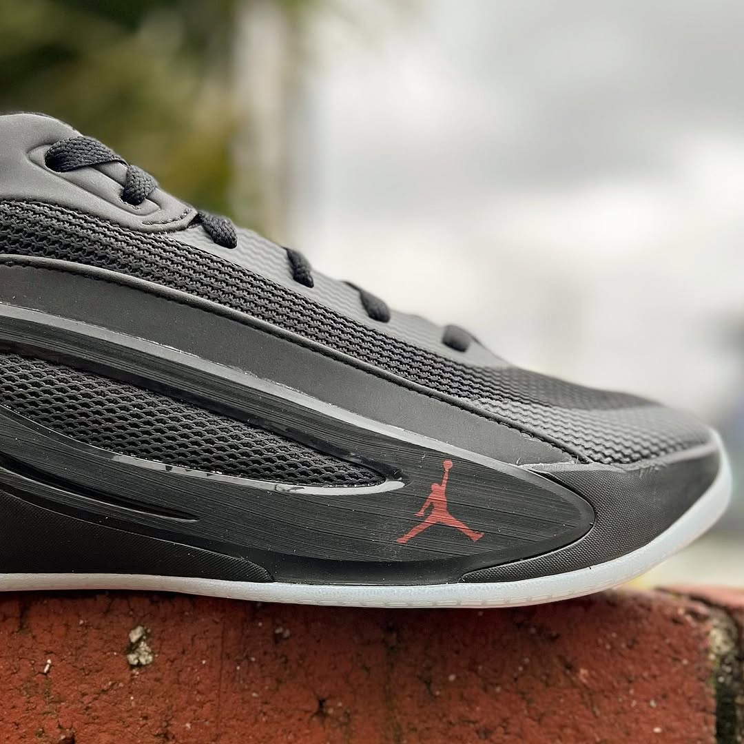 JORDAN LUKA 5 PF 'BRED' ナイキ ジョーダン ルカ 5 ドンチッチ