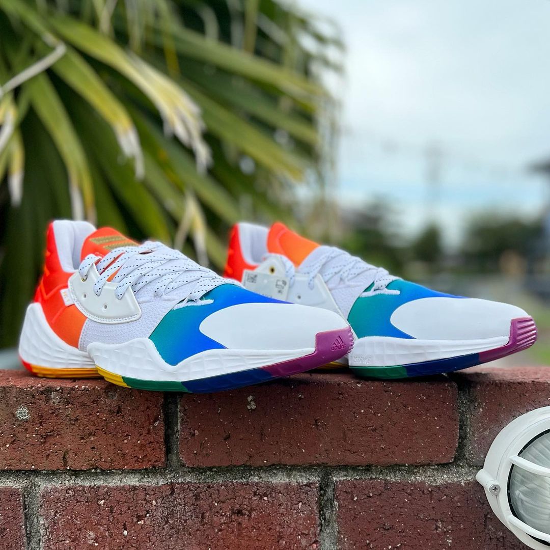 ADIDAS HARDEN VOL.4 'PRIDE' アディダス ハーデン プライド