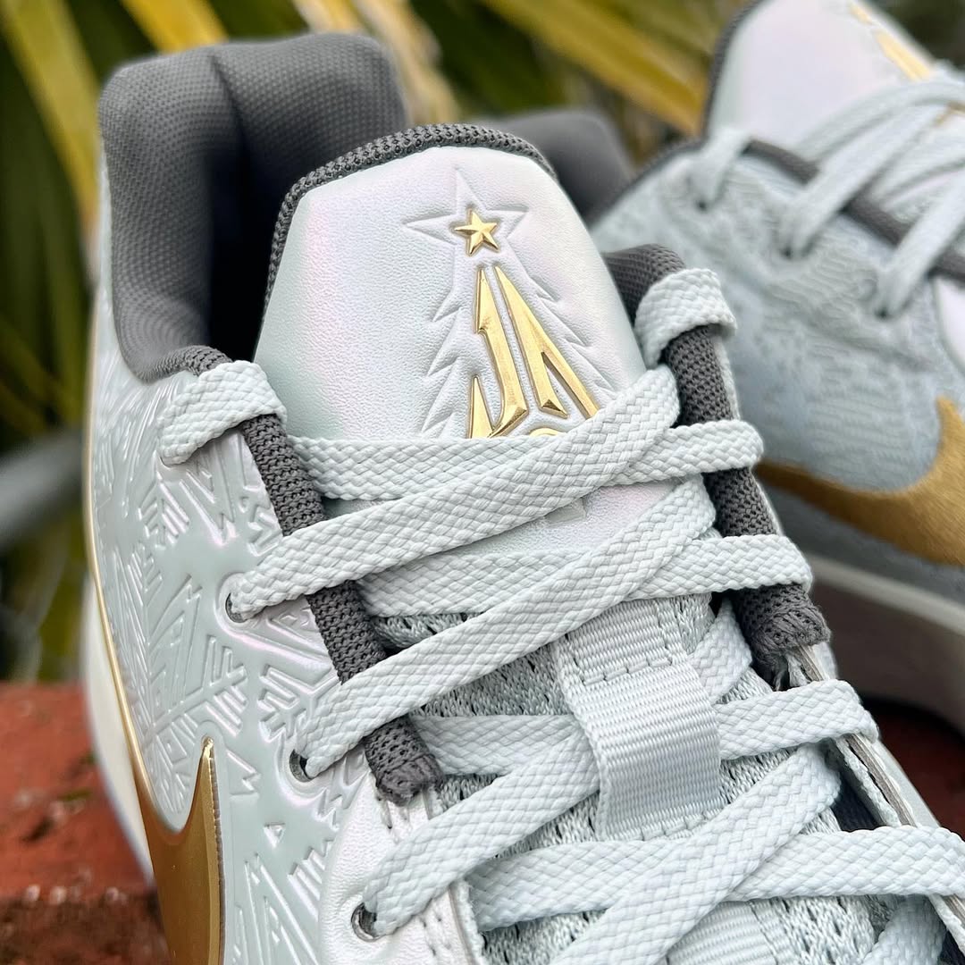 NIKE JA 2 EP 'TREE TOP' 'CHRISTMAS' ナイキ ジャ 2 ジャ モラント