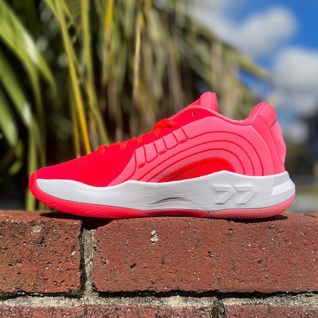 JORDAN LUKA 4 GS 'HCERKA' ナイキ ジョーダン ルカ 4 ドンチッチ