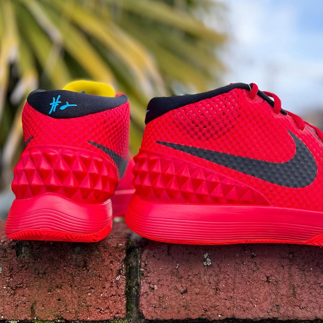NIKE KYRIE 1 EP 'DECEPTIVE RED' ナイキ カイリー 1 【MEN'S】 bright
