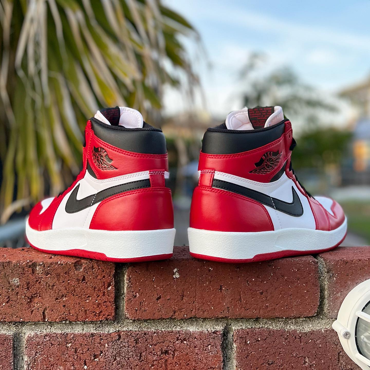 NIKEナイキエアジョーダン１フットボールスパイクシカゴ 海外限定 NIKE AIR JORDAN 1 HIGH RETRO MCS 