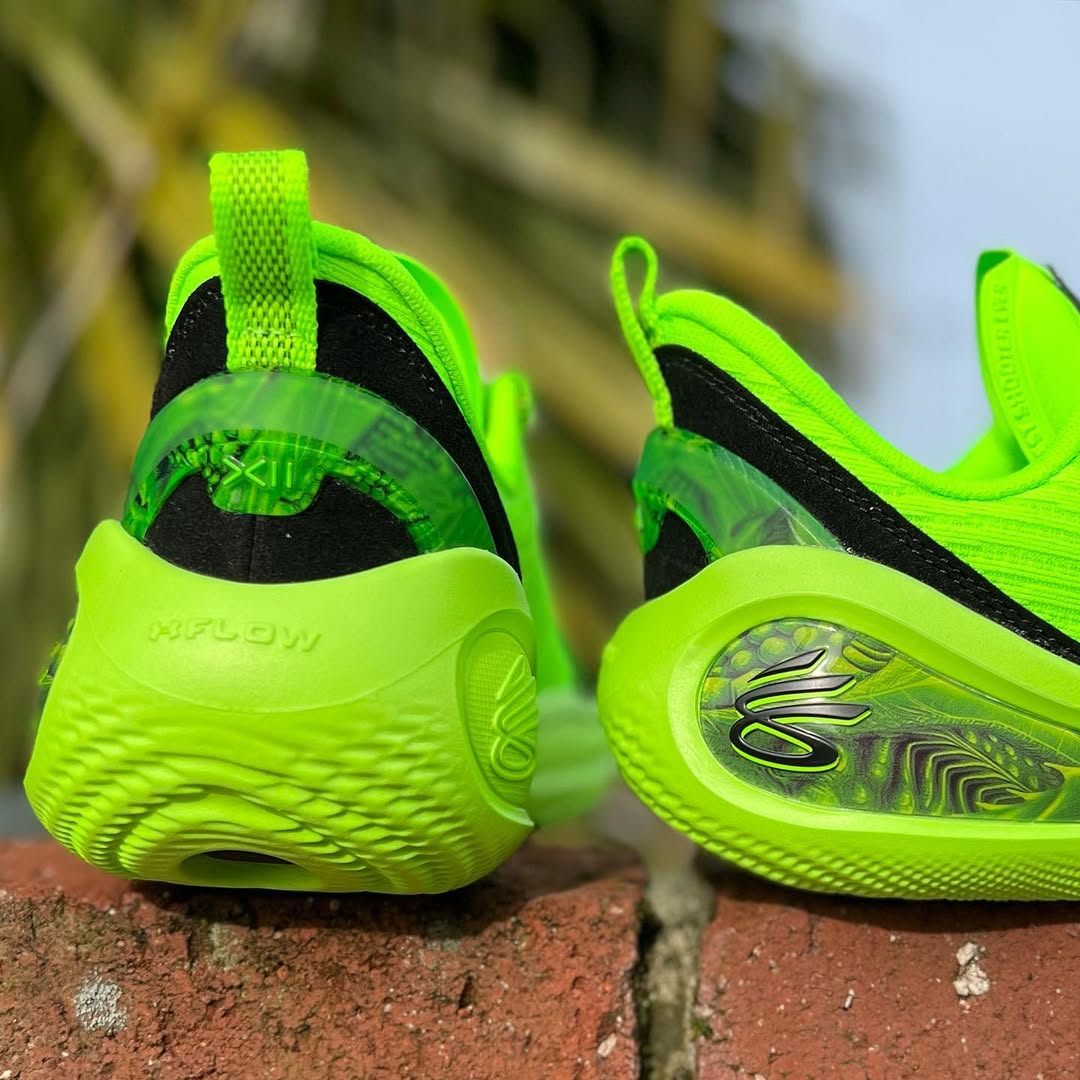 ケ*イ様 期間限定【中古・美品】CURRY12 ライトグリーン バスケットシュー ケ*イ様 期間限定【中古・美品】CURRY12 ライトグリーン